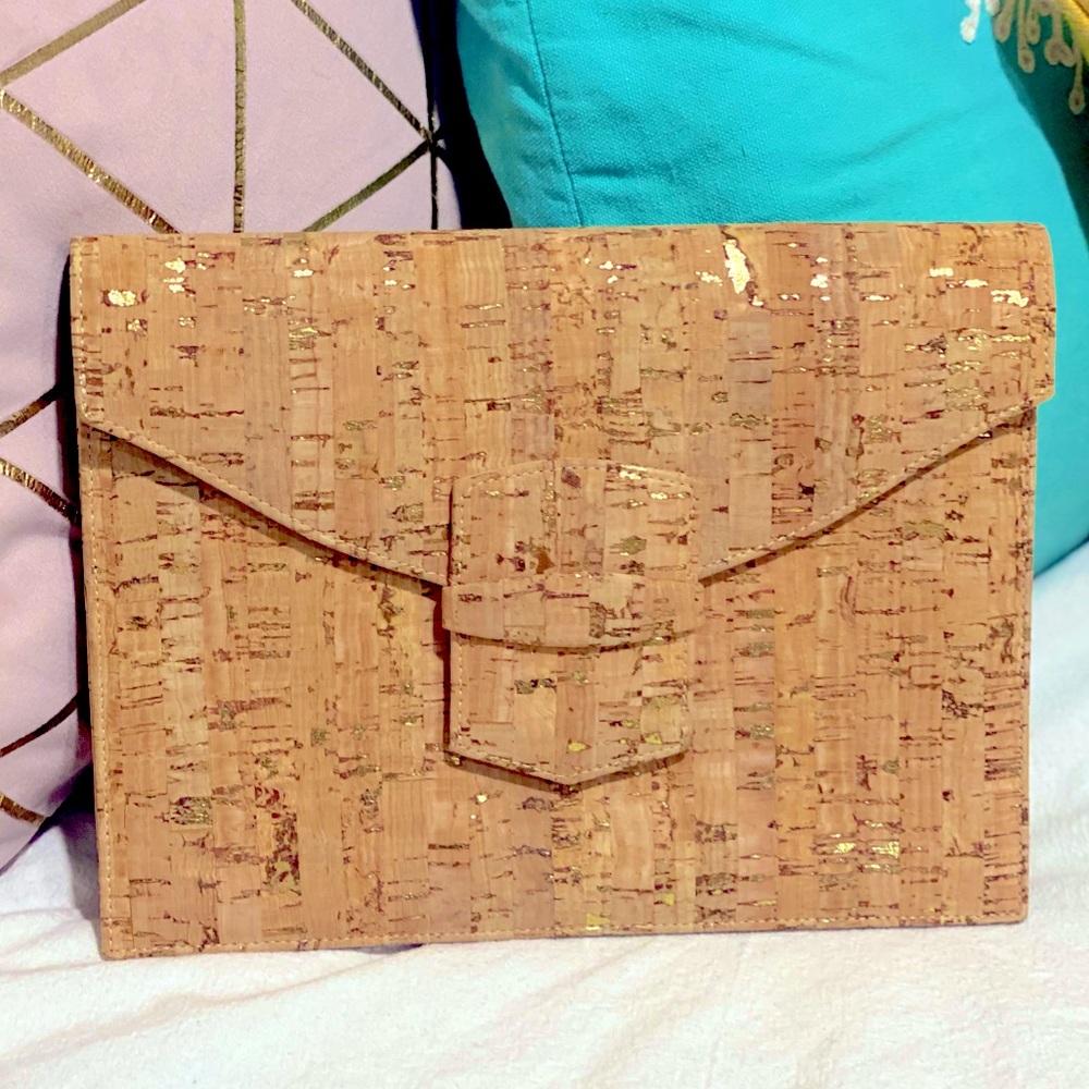 Oscar De La Renta cork envelope clutch